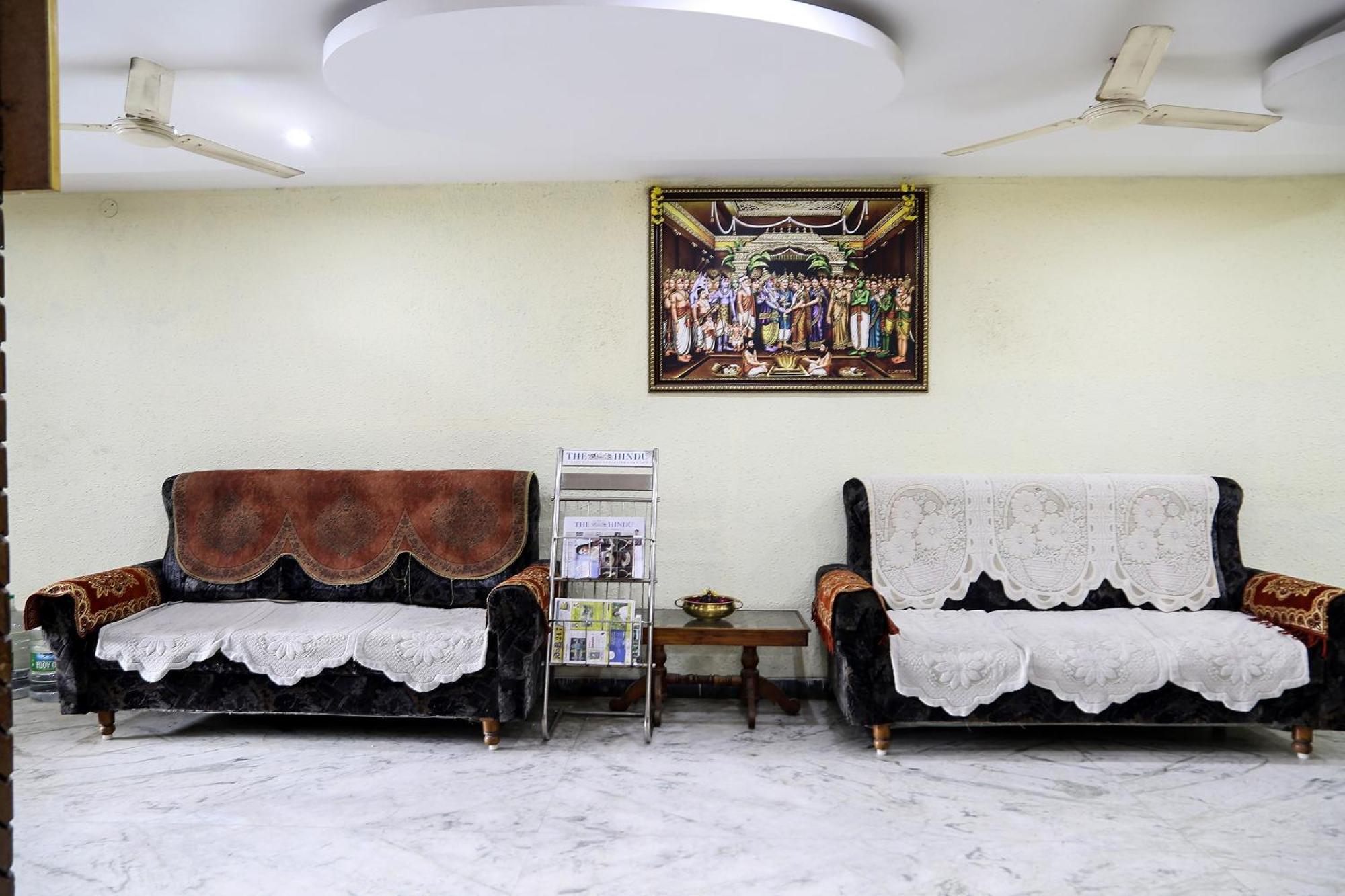 Collection O Poojith Residency Hotel Tirupati Bagian luar foto